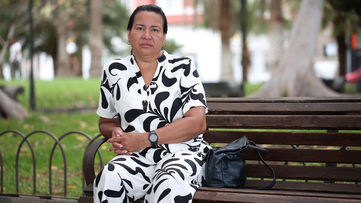 Ana, madre de Triana, la mujer asesinada en el barrio de Arenales.