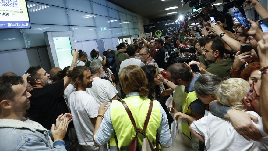 Llega a Madrid un grupo de 21 activistas españoles de la Flotilla deportados por Israel