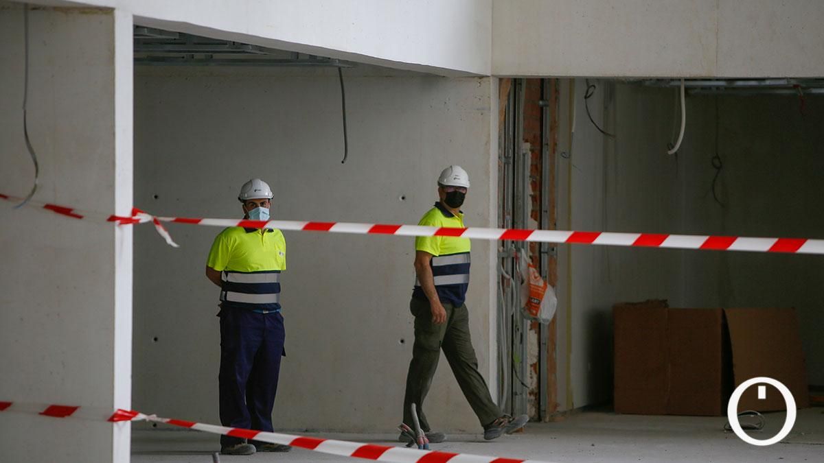 La vicepresidenta del Gobierno Carmen Calvo visita las obras de la Biblioteca del Estado