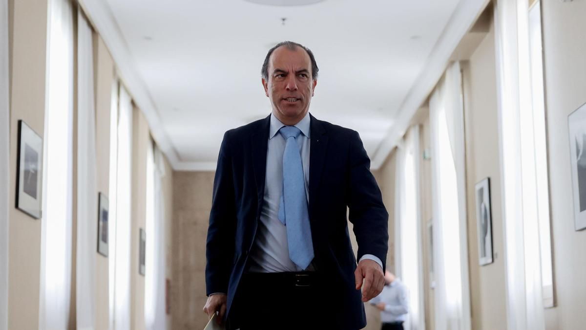 El PP incluye a Carlos García Adanero, tránsfuga de UPN, en su lista al Senado por Madrid
