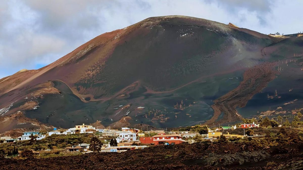El Cabildo amplía los plazos para justificar las ayudas al suministro eléctrico en viviendas afectadas por el volcán