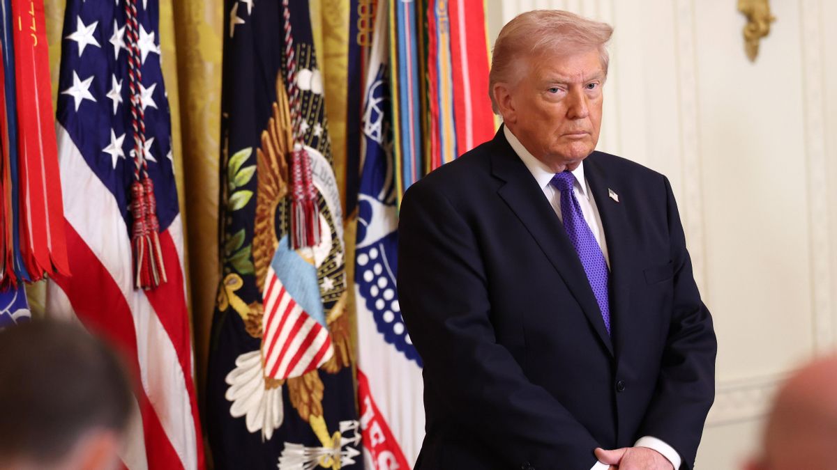 Trump reacciona a la desesperada ante el golpe económico de Ormuz y la creciente presión interna