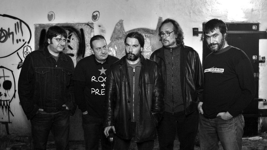 Carlos Garrido, escritor: "El mallorquín sabe vivir y deja vivir, no dirá nada a su vecino sueco si lo ve desnudo"