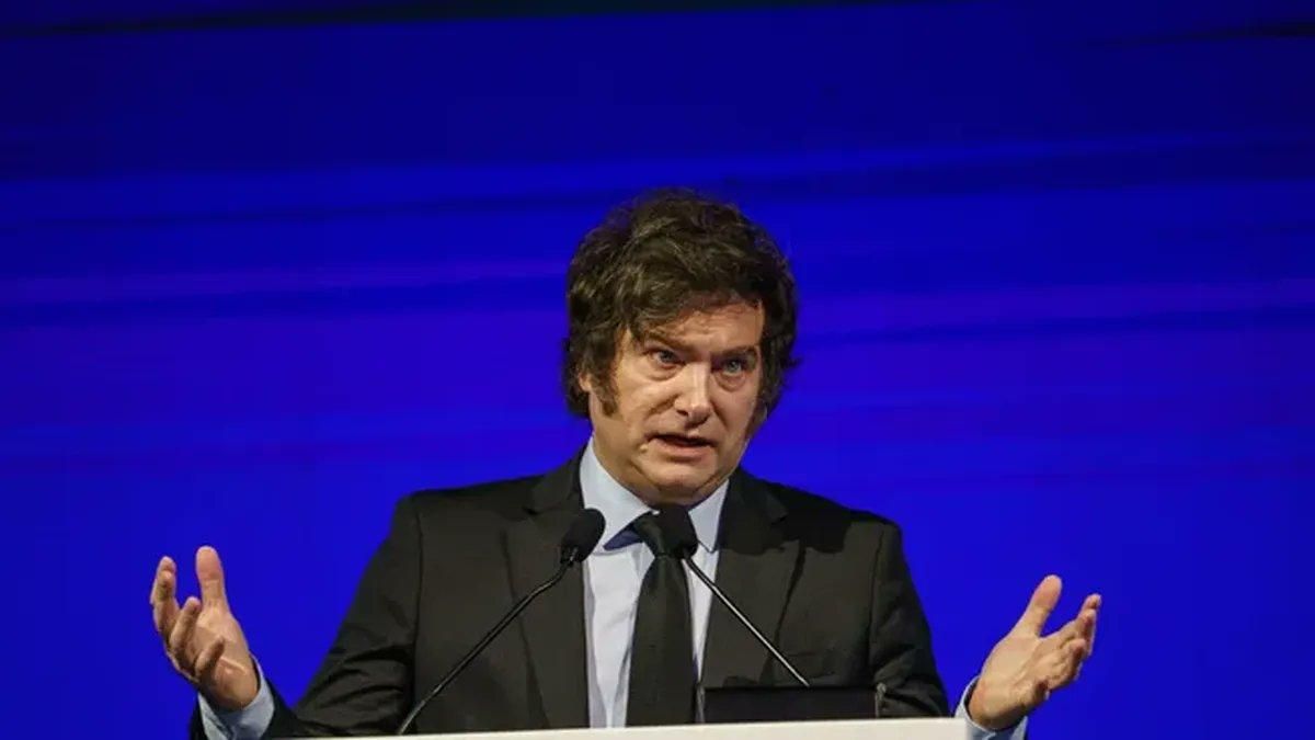 Milei desembarca en Tucumán para participar del Foro Económico del NOA