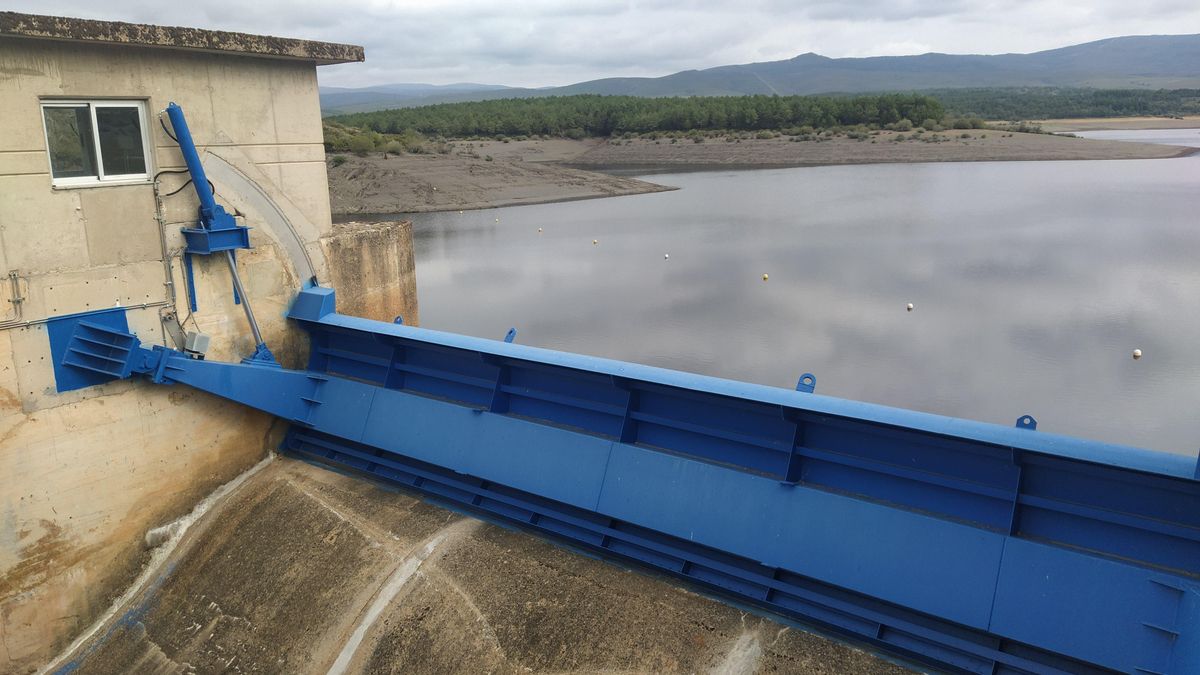 Presa de Villameca este mes de agosto