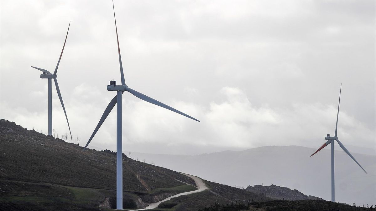 Las energías renovables retrocedieron en Catalunya el año pasado por la menor generación de la eólica
