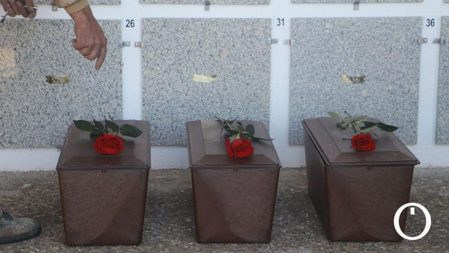 Y 85 años después, se dio digna sepultura a los represaliados de la gran fosa de Hinojosa del Duque