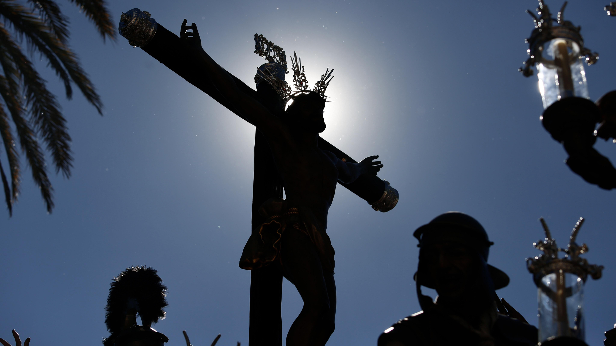 Salida procesional de la Hermandad de la Agonía, en imágenes