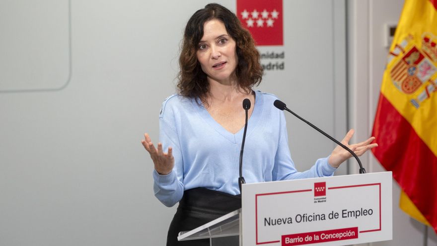 Ayuso dice que Sánchez le habla "en tono machito" sobre el aborto y le pregunta si "se cree Dios para hablar de la vida con esa ligereza"