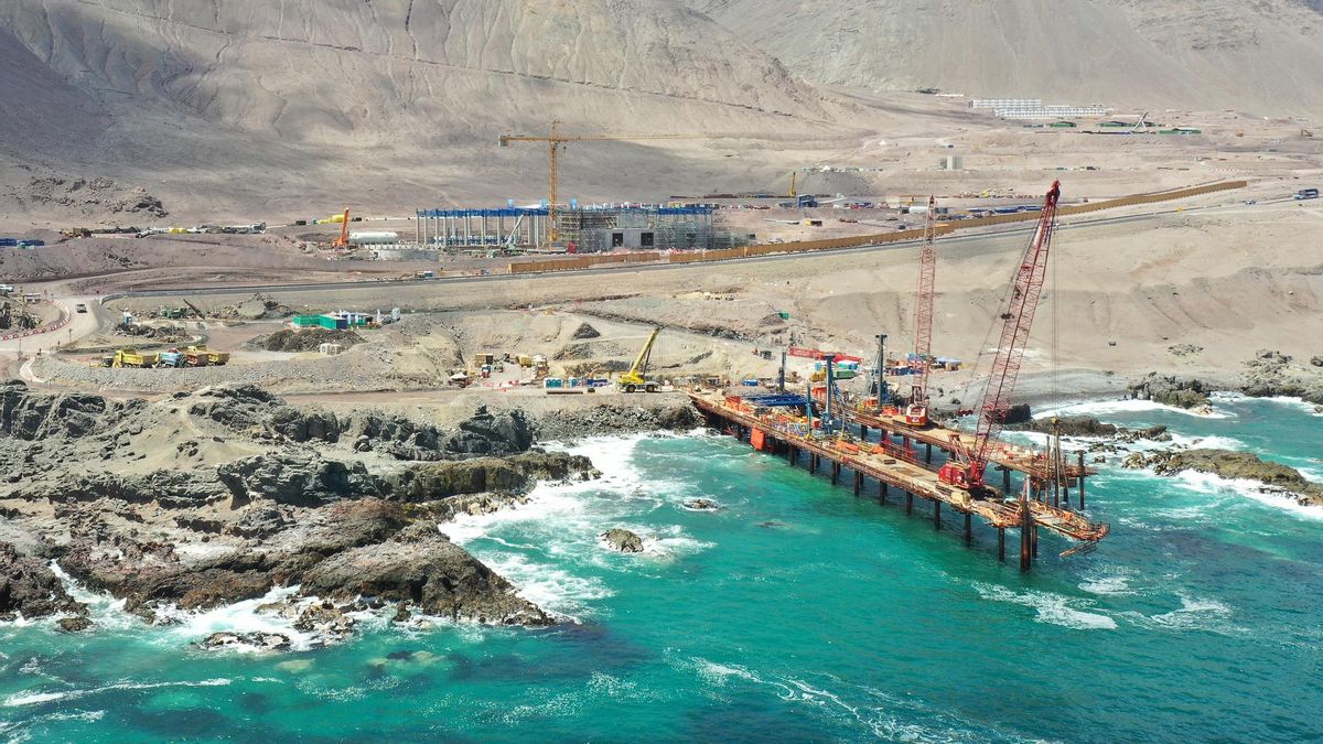 Agua del mar para la minería: Chile acelera la desalinización mientras científicos advierten vacíos ambientales