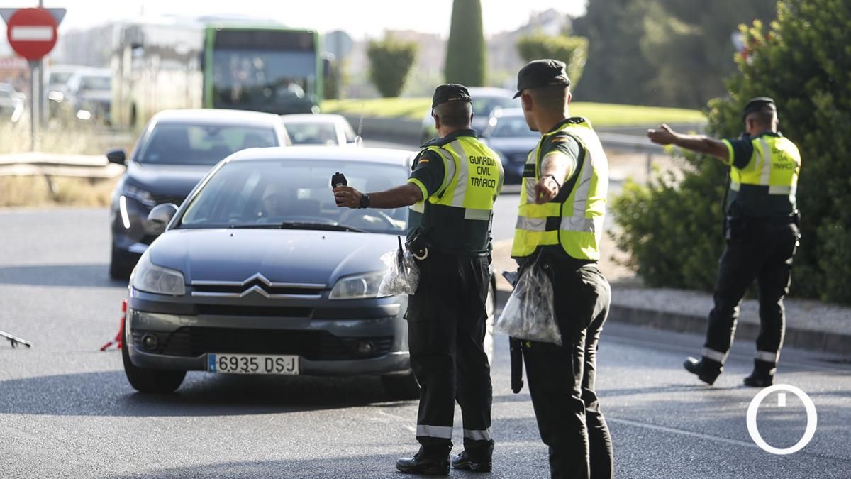 Herida una persona tras el vuelco de un vehículo en la A4