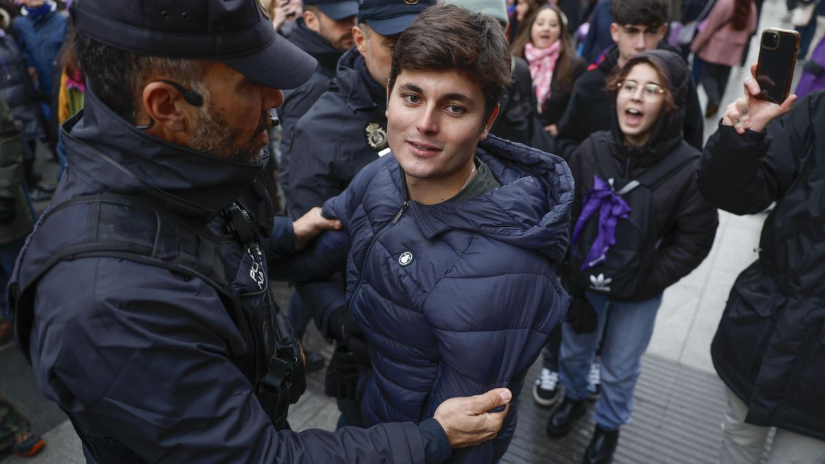 Vito Quílez, en una de las manifestaciones feministas del 8 de marzo