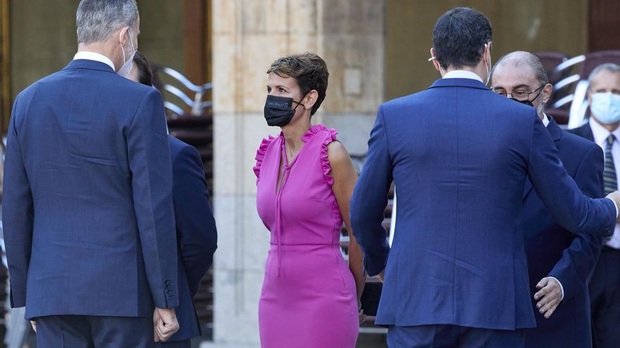 María Chivite y el rey Felipe VI en Salamanca, en la XXIV Conferencia de Presidentes