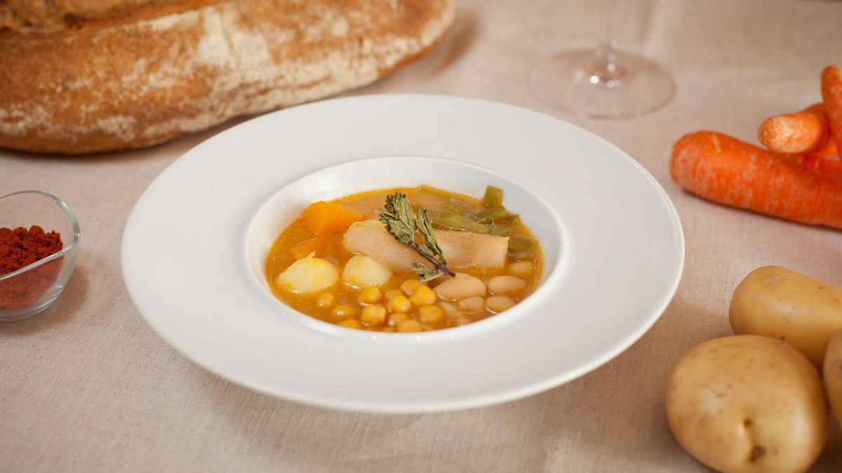 La olla gitana es otro de los platos de cuchara murcianos aptos para dietas vegetarianas