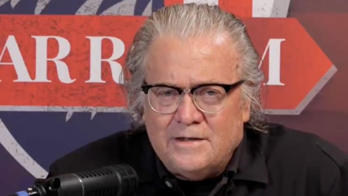 Steve Bannon, en su programa, War Room.