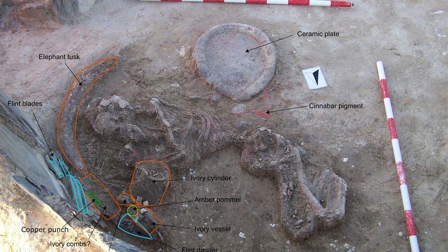 El señor del Marfil era una señora: una tumba de Sevilla demuestra el papel de liderazgo de la mujer hace 5.000 años