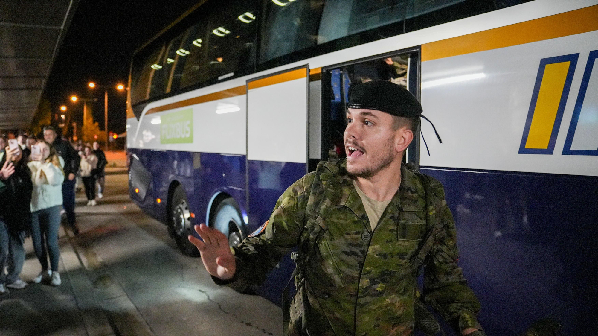 Llegada de la 1º rotación del contingente eFP XVII, con los componentes de la Brigada 'Guzmán el Bueno' X.