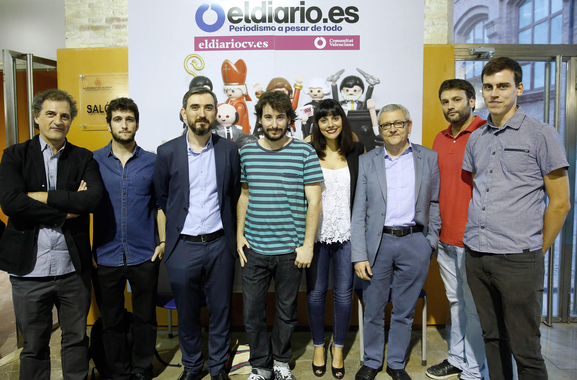 Algunos de los asistentes al tercer aniversario de eldiariocv.es