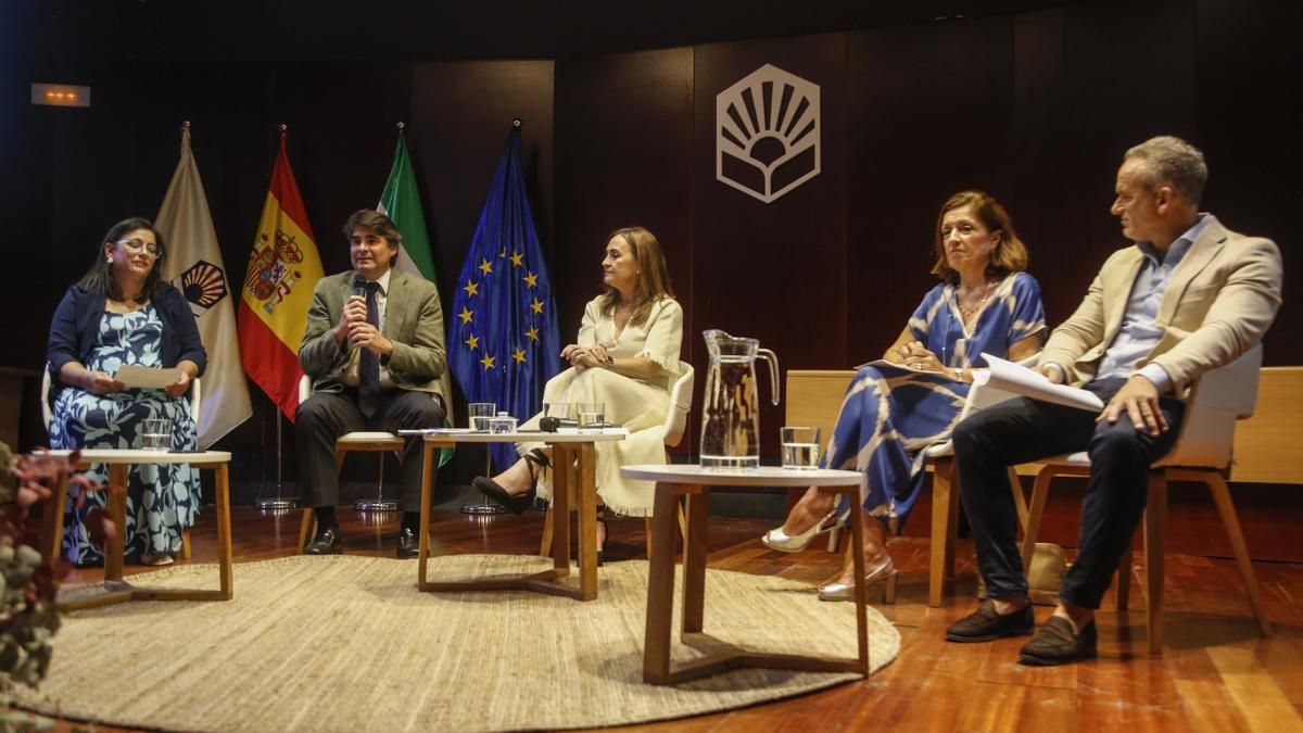 Acto de presentación de CAIZEM