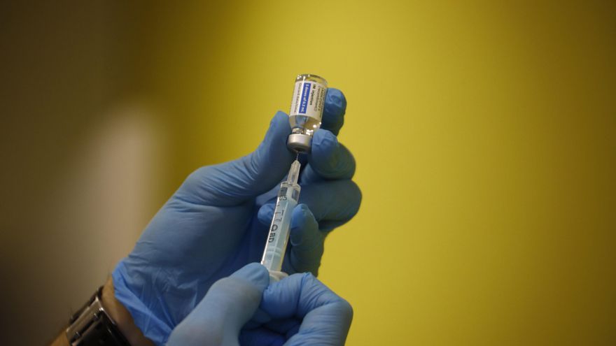 La sanidad privada ofrece colaboración para vacunar y reducir listas espera