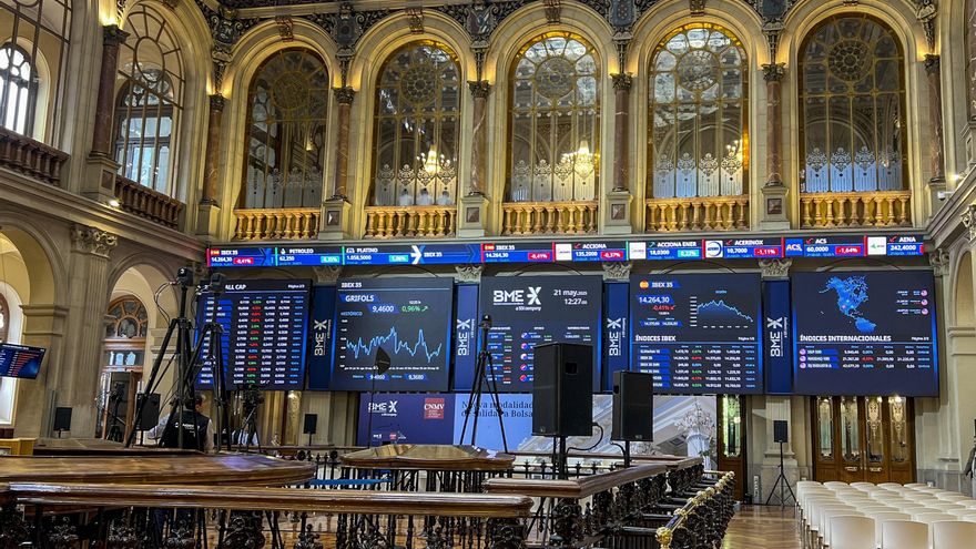 La bolsa sube el 0,83% y recupera los 14.200 puntos al aplazar Trump los aranceles a la UE