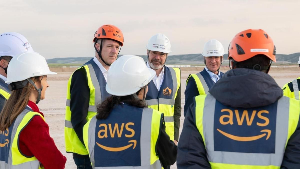 Problemas para el segundo centro de datos de Amazon en Huesca: emisiones excesivas, amianto y sin agua garantizada