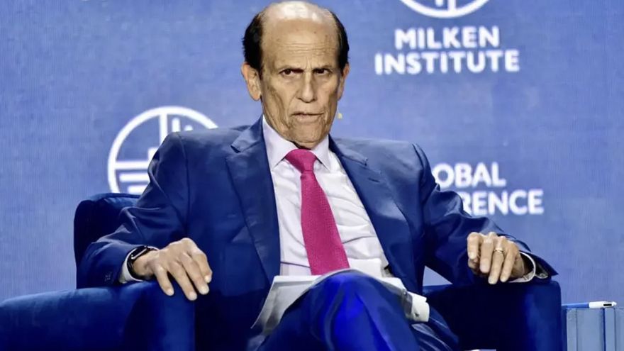 Quién es Michael Milken, el "rey de los bonos basura”, que Milei visitará en medio del escándalo por las coimas