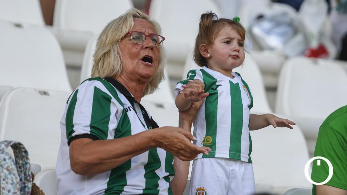 Grada Blanquiverde del Córdoba CF - Real Betis