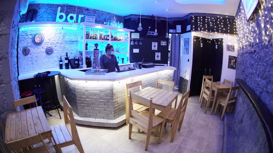 Extremadura ha entrado en nivel 2 de alerta sanitaria con un máximo de seis personas en reuniones sociales