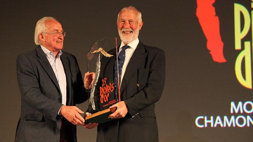 Doug Scott junto a Chris Bonington (© Piolet D'Or).