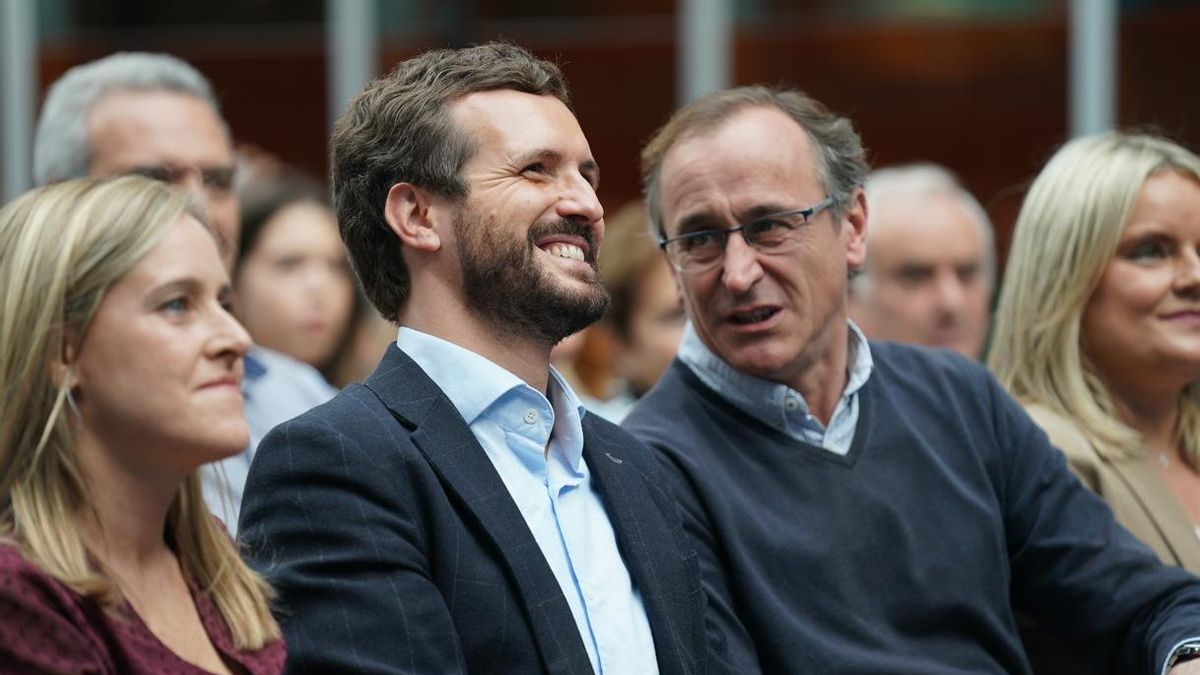 Alonso afirma que el PP "tiene que saber ya quién es su candidato" porque no se puede hacer "como que no ocurre nada"