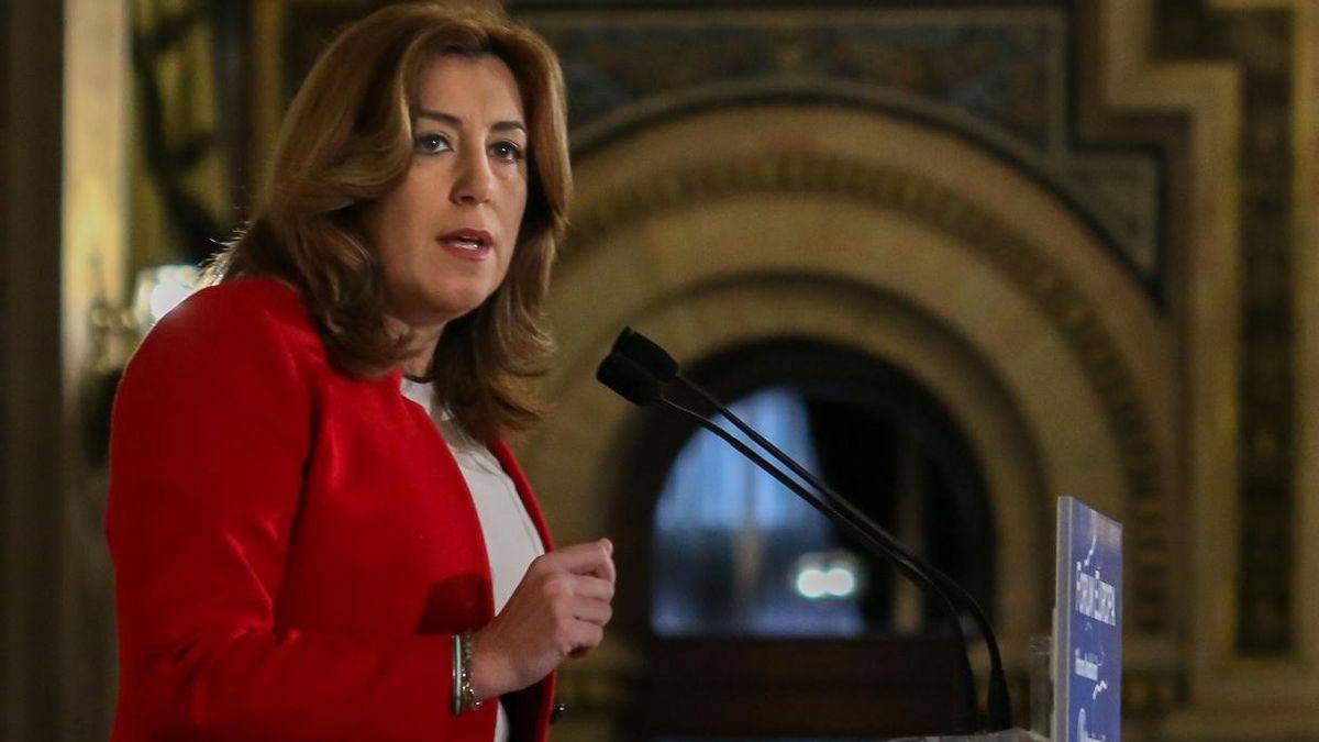 Susana Díaz critica que Iglesias "calla" cuando Podemos "dará la Alcaldía de Aljaraque (Huelva) al PP