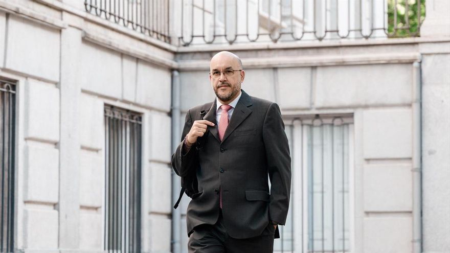 El jefe de Gabinete de María Jesús Montero, Carlos Moreno, a su llegada al Tribunal Supremo, a 22 de abril de 2026, en Madrid (España) Carlos Luján / Europa Press