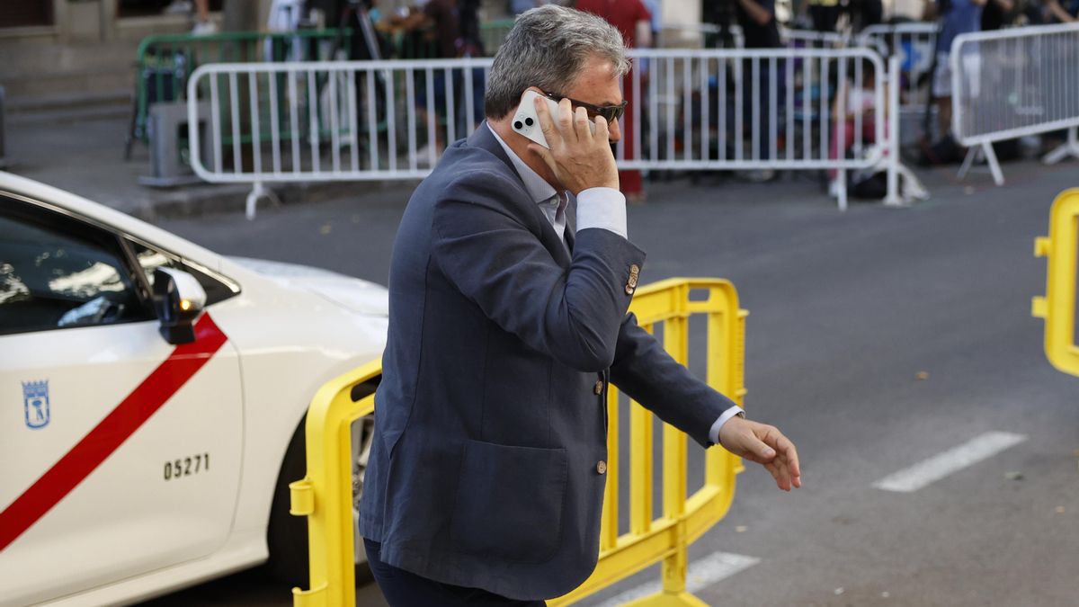 El Gobierno de Pradales pide "tiempo adicional" al Parlamento para informar de posibles contratos con Antxon Alonso