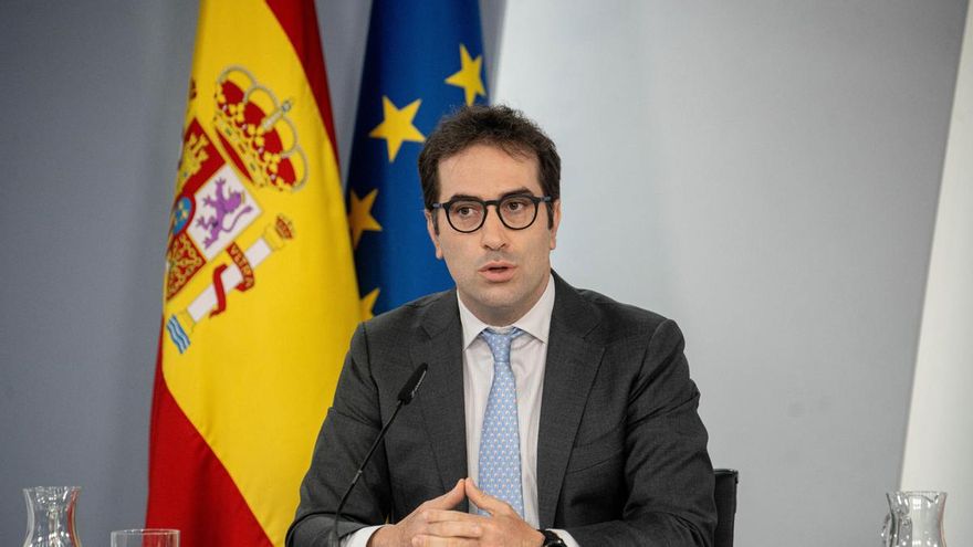 El vicepresidente primero y ministro de Economía, Comercio y Empresa, Carlos Cuerpo, durante una rueda de prensa tras el Consejo de Ministros.