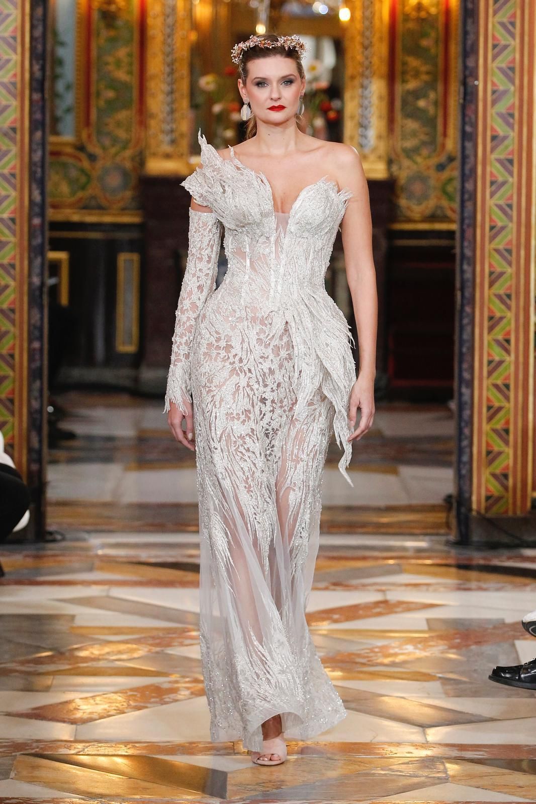 Diazar presenta su nueva colección ‘Ámitys’ en la pasarela Atelier Couture Madrid.