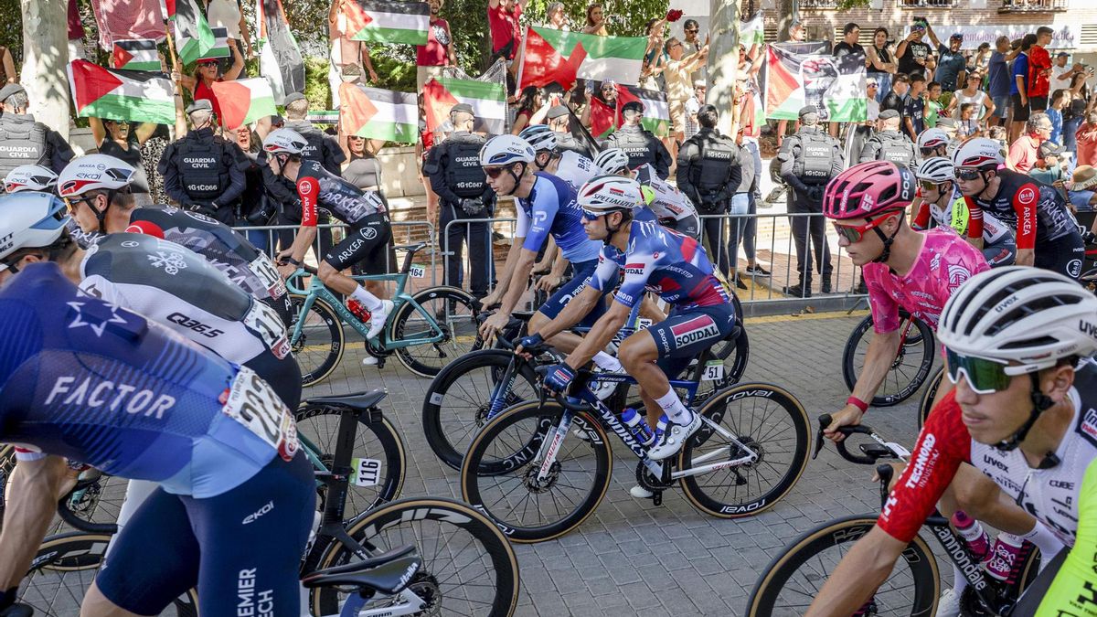 El Ayuntamiento de Barcelona, que acoge la salida del Tour en 2026, pide que se excluya al equipo israelí