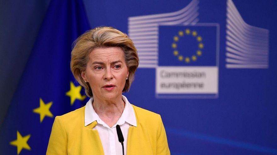 La UE considera ómicron una variante de riesgo "alto o muy alto"