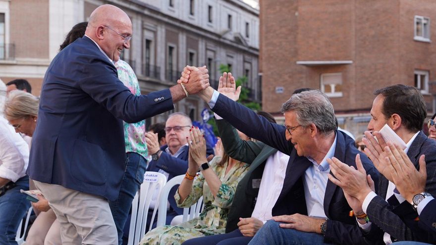 La Junta Electoral insta a reabrir el expediente archivado al alcalde de Valladolid por publicar 'tuits' en los que se pedía el voto al PP