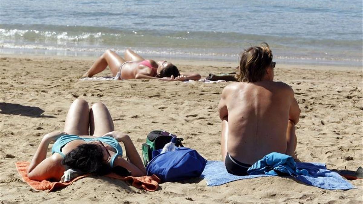Profesionales de La Candelaria recomiendan una vuelta gradual a la rutina para minimizar el  síndrome postvacacional 