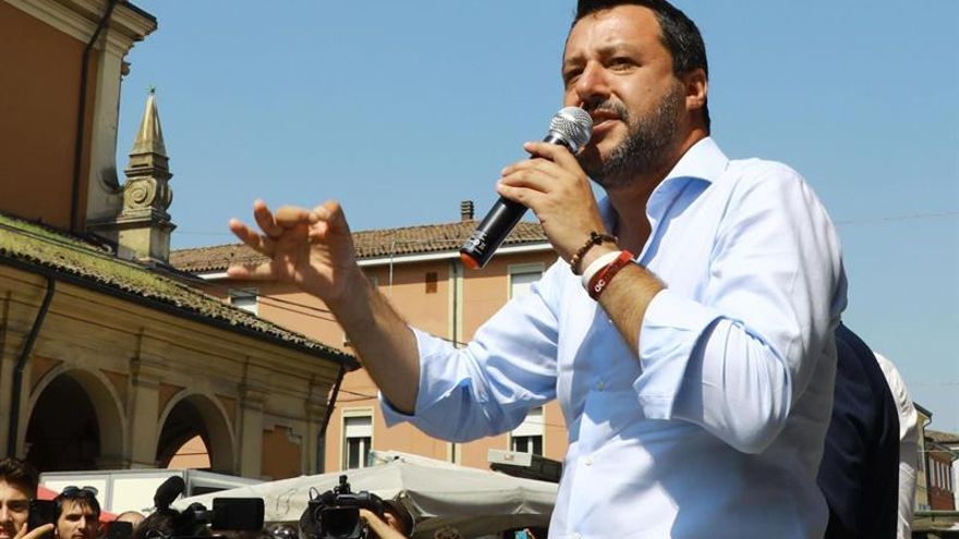 Italia pide a Holanda que acoja a los 42 migrantes de la ONG Sea Watch