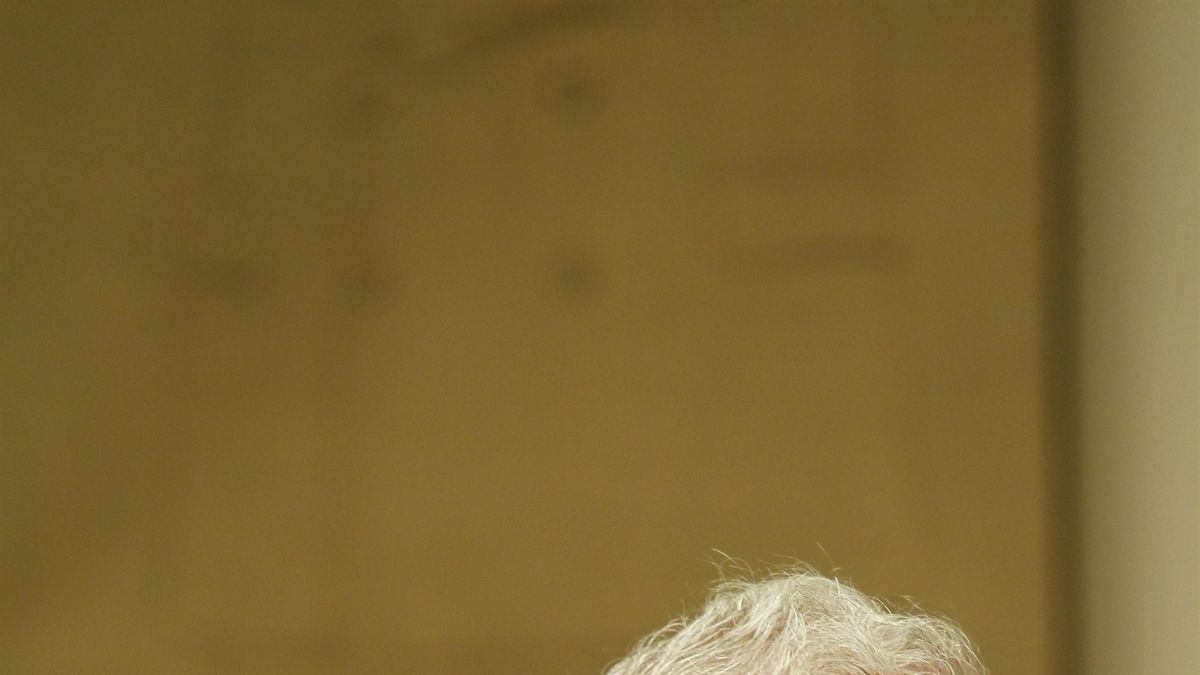 Margallo cree que "hay asuntos más "importantes" que la memoria
