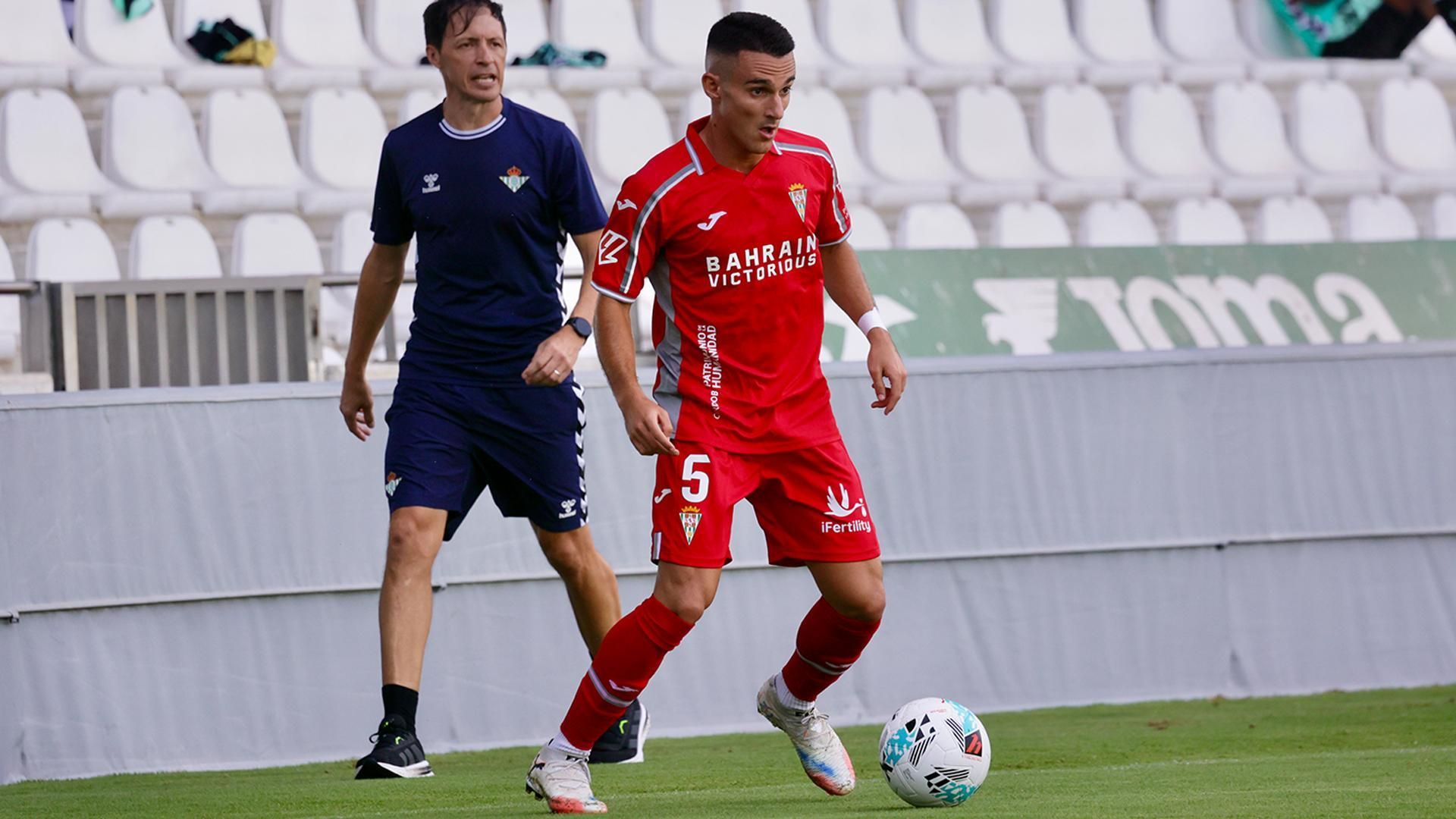 Las imágenes del Córdoba CF - Betis Deportivo de pretemporada