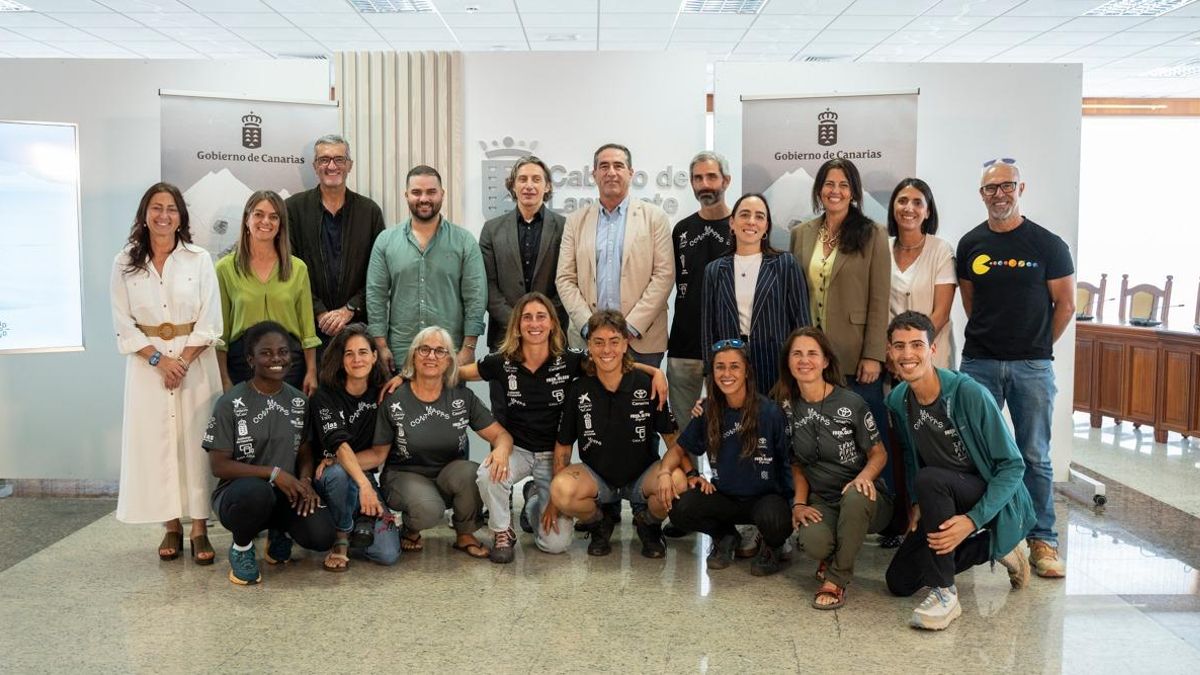 Presentación del proyecto ‘Contramapas’, una iniciativa que llevará a jóvenes en riesgo a recorrer a pie las ocho islas de Canarias.