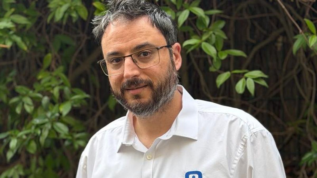 Eduardo cede a la Administración su herramienta para delatar vertidos ilegales: "Le dedico todo mi tiempo libre"