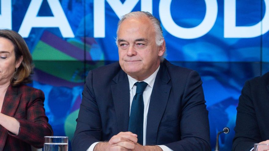 Archivo - El vicesecretario general institucional del PP, Esteban González Pons, en una foto de archivo en la Junta Directiva Nacional del PP.