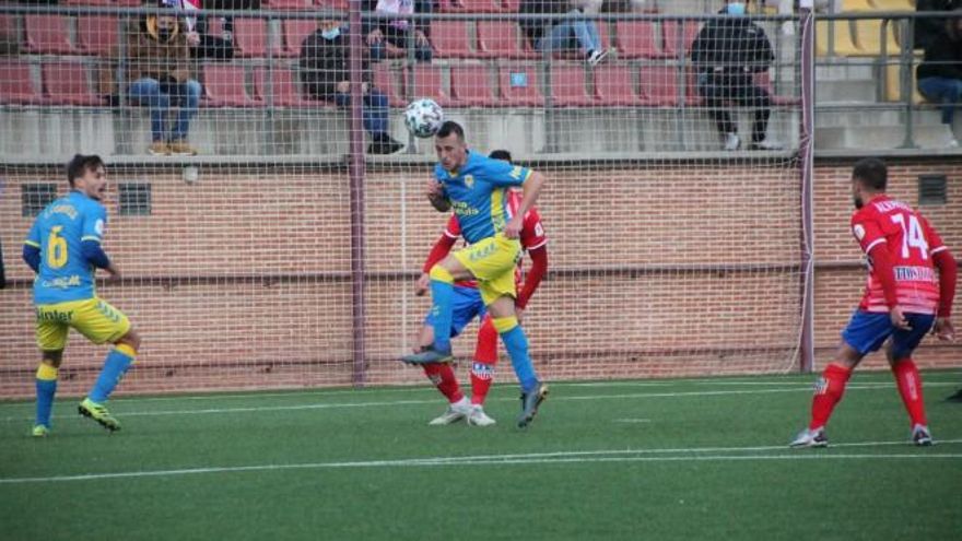La UD Las Palmas, eliminada de la Copa por el Navalcarnero