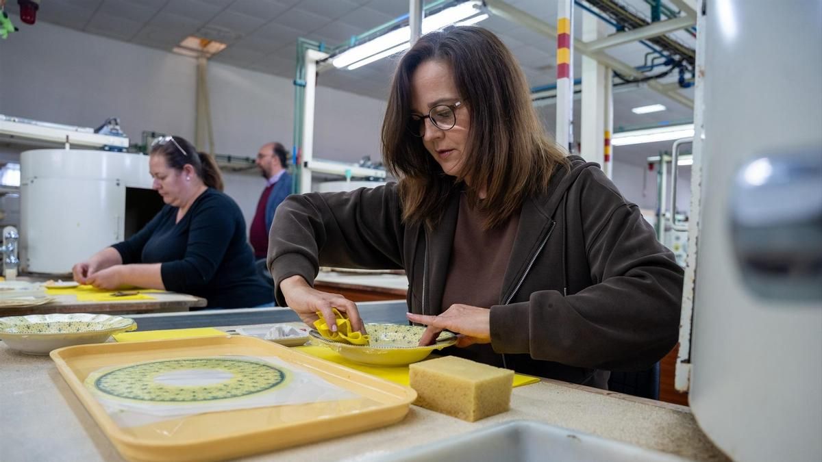 La industria andaluza goza de mejor salud pero no se refleja en el empleo: más producción no supone más ocupación