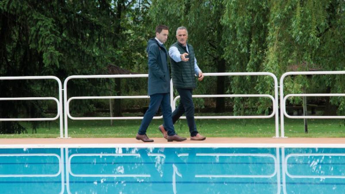 Osés ha visitado el espacio deportivo-social de Navarrete