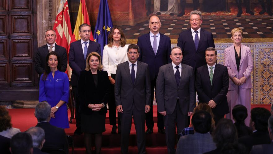 Mazón presenta su tercer Ejecutivo en año y medio para "despertar confianza en la ciudadanía" tras la DANA